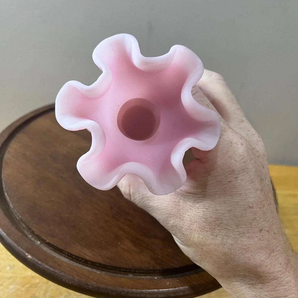 Fenton pink satin